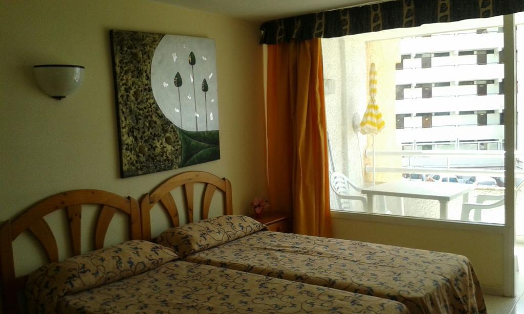 Apartamentos Borinquen Playa de las Américas Extérieur photo